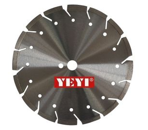 قطر 180mm تا 300mm از 400mm الماس بتن، ماسه سنگ، آسفالت تیغه اره نوع سگمنتال